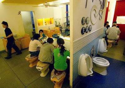 Toilet+Restaurant+3.bmp
