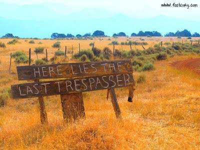 No+Trespassing+Sign,+Funny.jpg