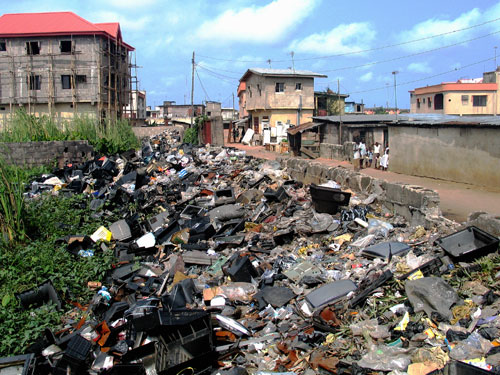 Litter-Litter-Everywhere-Streets-of-Lagos-Nigeria.jpg