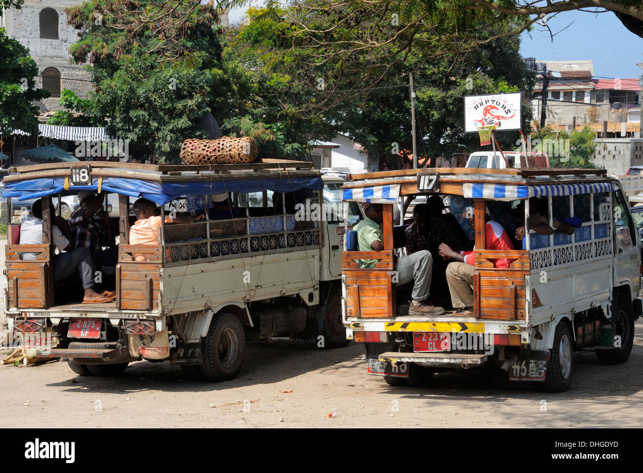 local-buses-known-as-dala-dala-in-the-bus-station-zanzibar-city-stone-DHGDYD.jpg