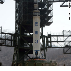 120409031843-north-korea-missile-check-t1-main.jpg