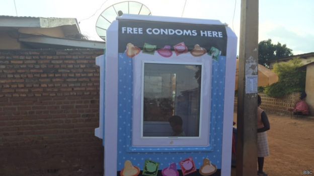 160524093452_rwanda_condoms_free_2_640x360_bbc.jpg