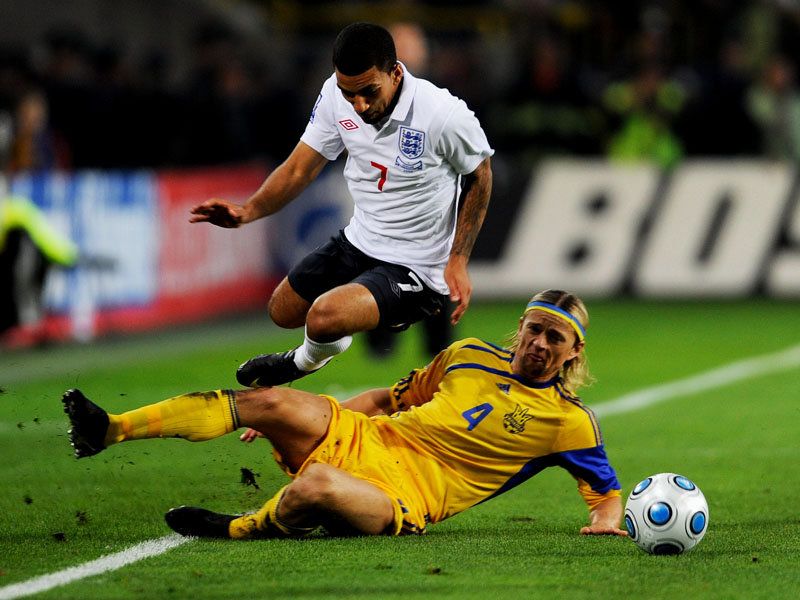 Aaron-Lennon-Ukraine-England-World-Cup-Qualif_2371301.jpg