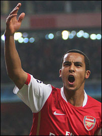 _44194367_theowalcott270.jpg