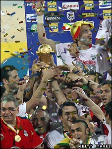 _45132054_egypt_trophy_226.jpg