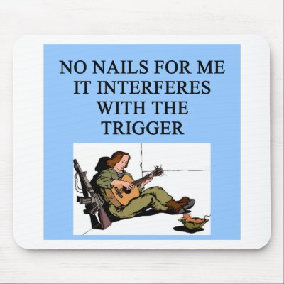 trigger_finger_gun_jokes_mousepad-p144815979030337870trak_400.jpg