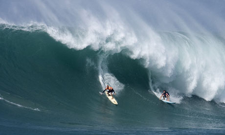 Surfers-in-Hawaii-001.jpg