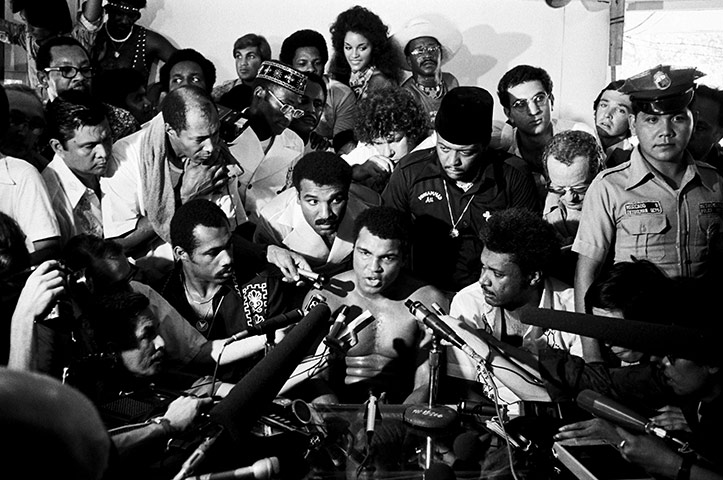 Muhammad-Ali-speaks-to-th-028.jpg