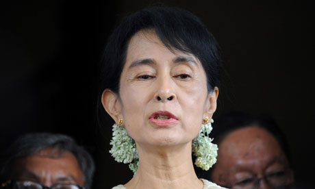 aung-san-suu-kyi-return-p-007.jpg