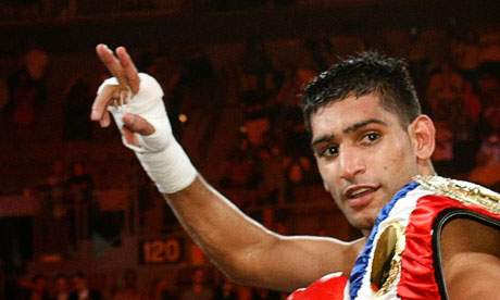 Amir-Khan-celebrating-vic-007.jpg