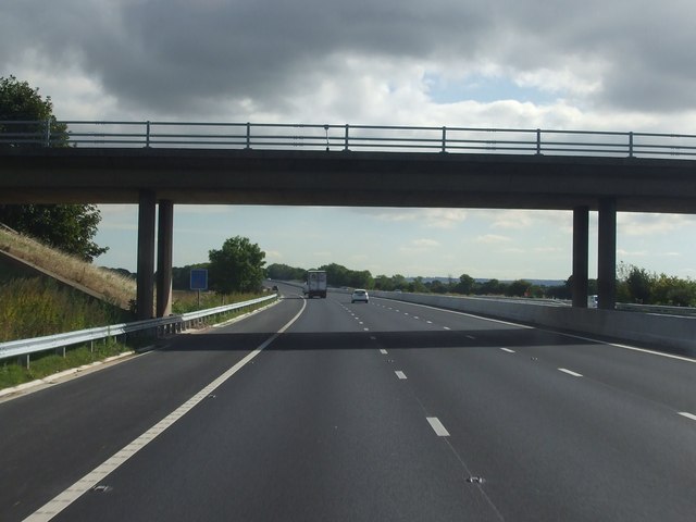 M62_Station_Road_Flyover.jpg