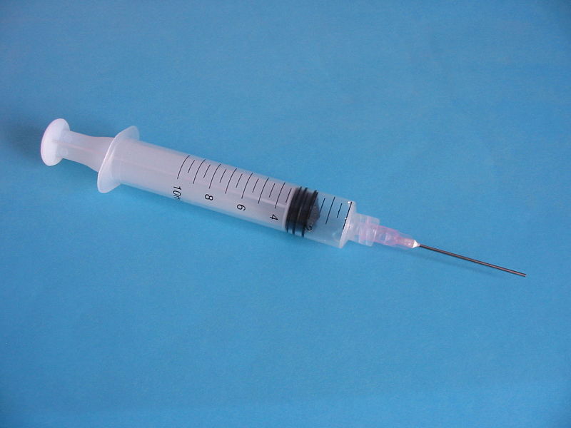 800px-Syringe2.jpg