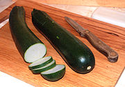 180px-Cucurbita_pepo1.jpg