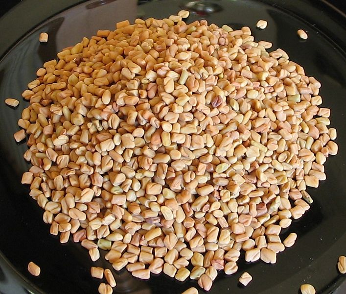 707px-Fenugreek-methi-seeds.jpg