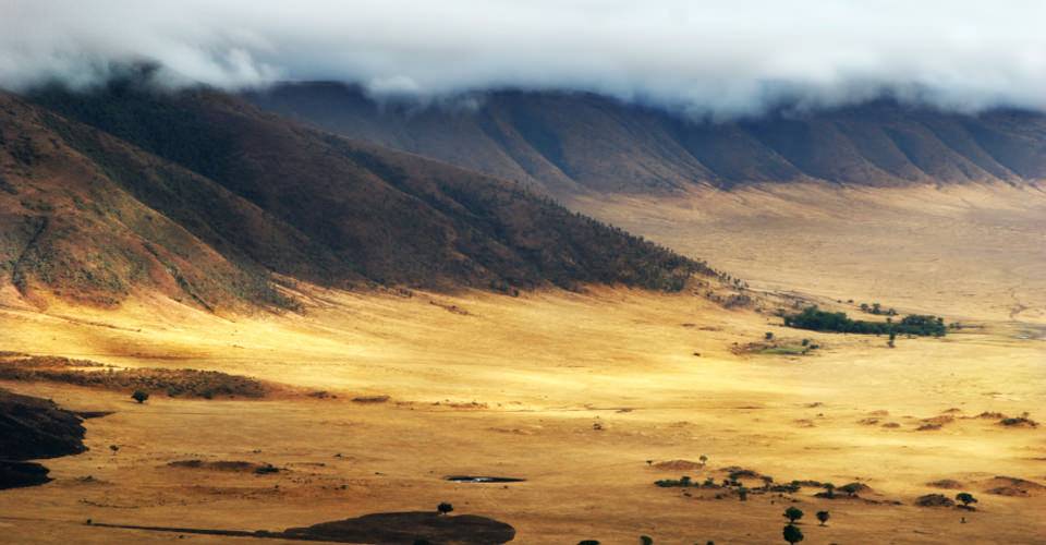 Africa-Secluded-Tanzania-2-crater.jpg