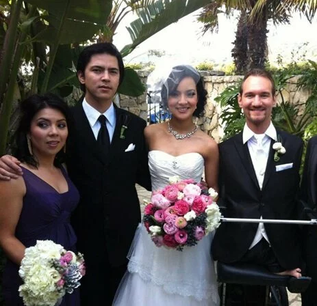 Nick-Vujicic-Married-2012-Nick-Vujicic-got-Married-Kanae-Miyahara2.jpg