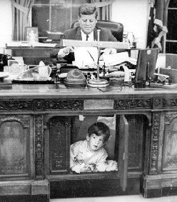 john-John-resolute-desk.jpg