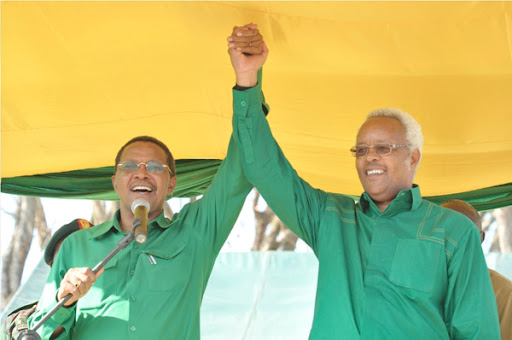 kikwete_lowasa_monduli.jpg