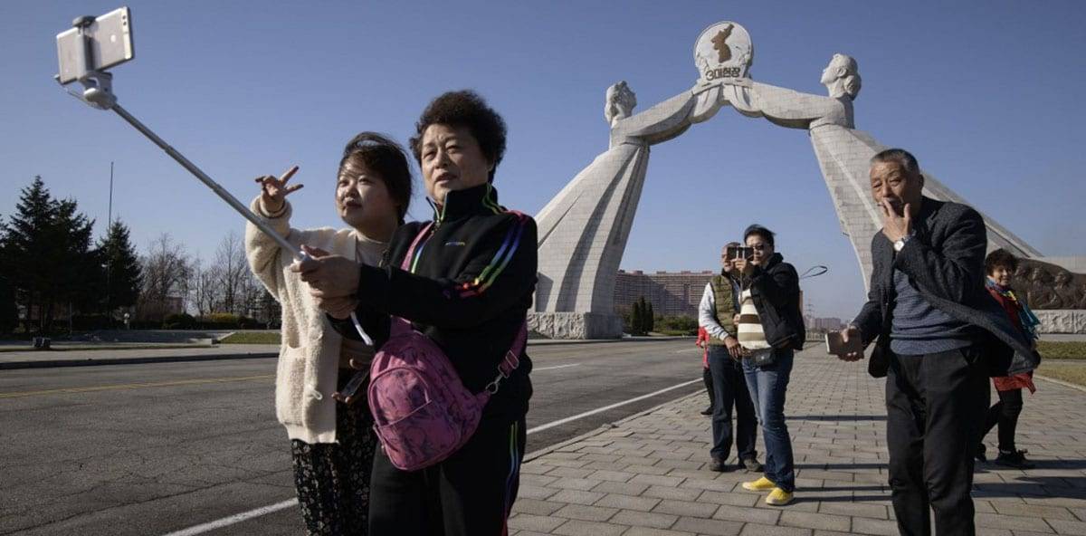 turistas-corea-del-norte.jpg