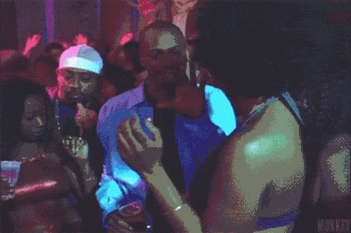 06231efd-afab-464f-a8b3-261035843982.gif