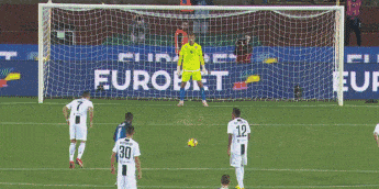 1540676229313.gif