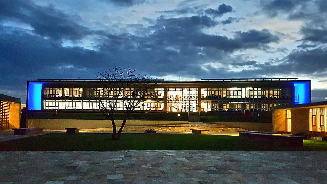 16-11-28_01.jpg