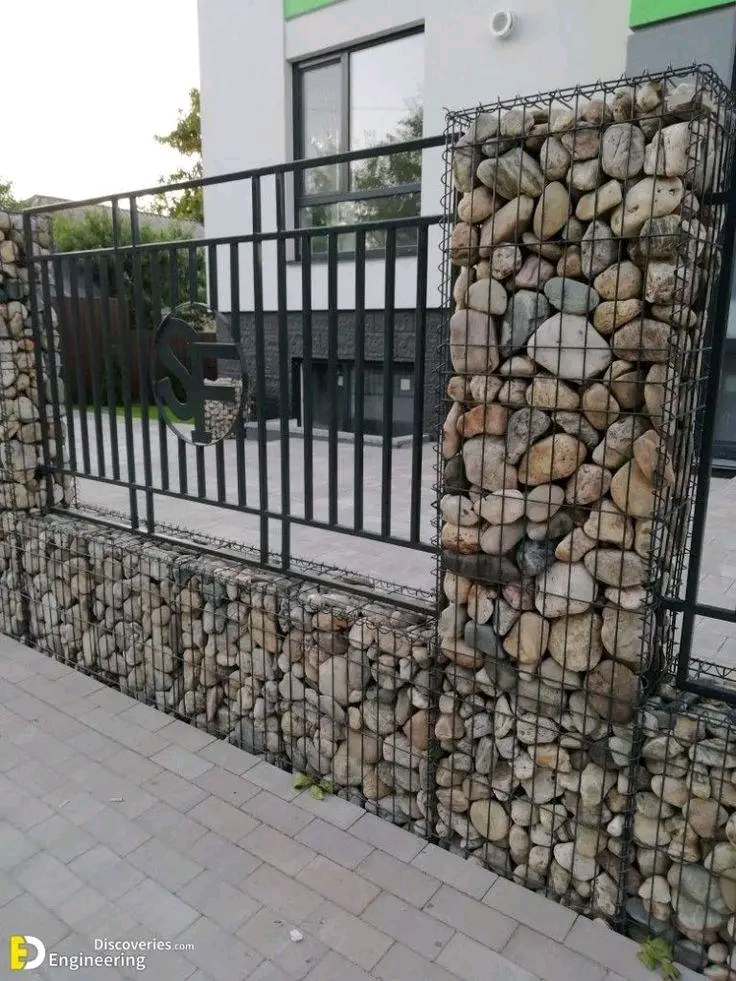 1742739905865.jpg