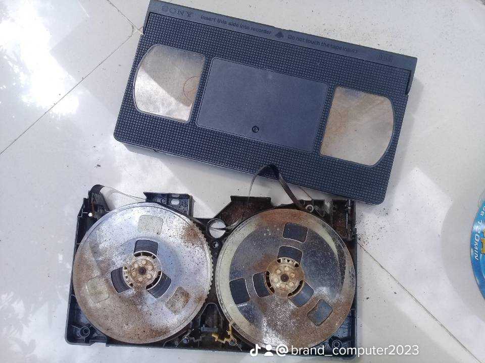 1968174ab2d939ac5c35a09533a95285_12.jpg