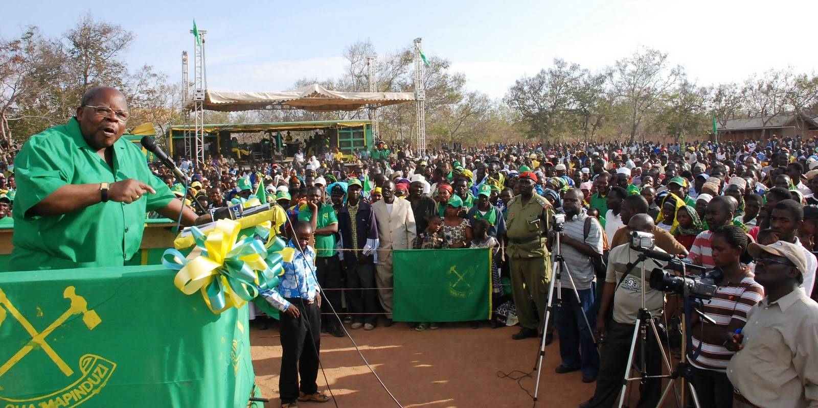 2.+Mkapa+akizungumza.jpg