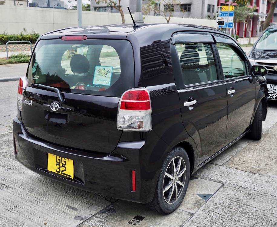 2012%20Toyota%20Spade%20(rear).jpg