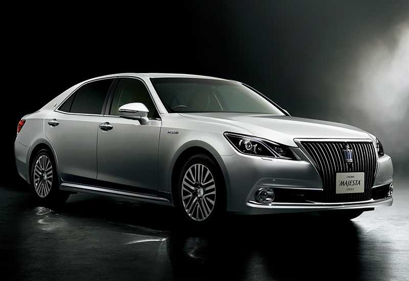2013-toyota-crown-majesta-3.jpg