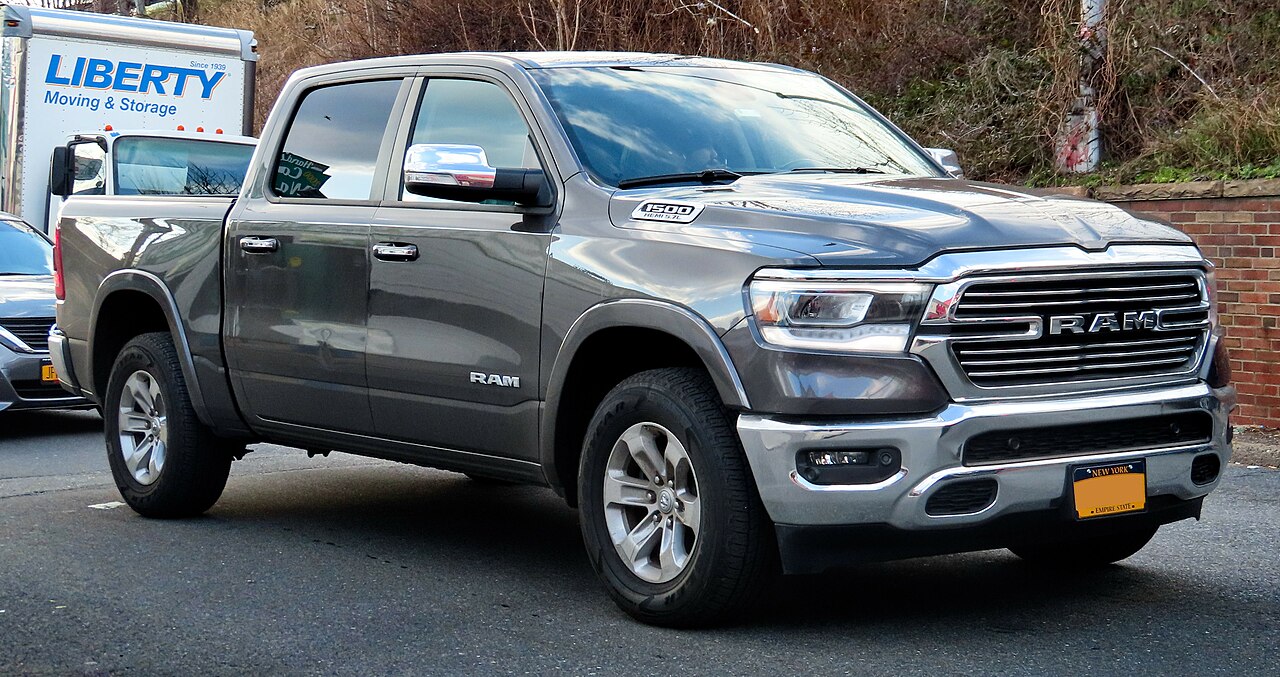 2019_Ram_1500_Laramie,_front_2.28.20.jpg