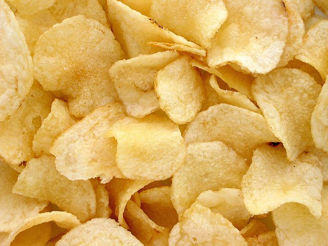 640px-Potato-Chips.jpg