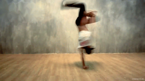 7815ff373c091fd371278b53f24e54de.gif