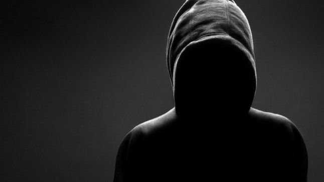 90f2355eff2b51dedc8432a4e663a7ef--black-figure-in-the-basement.jpg