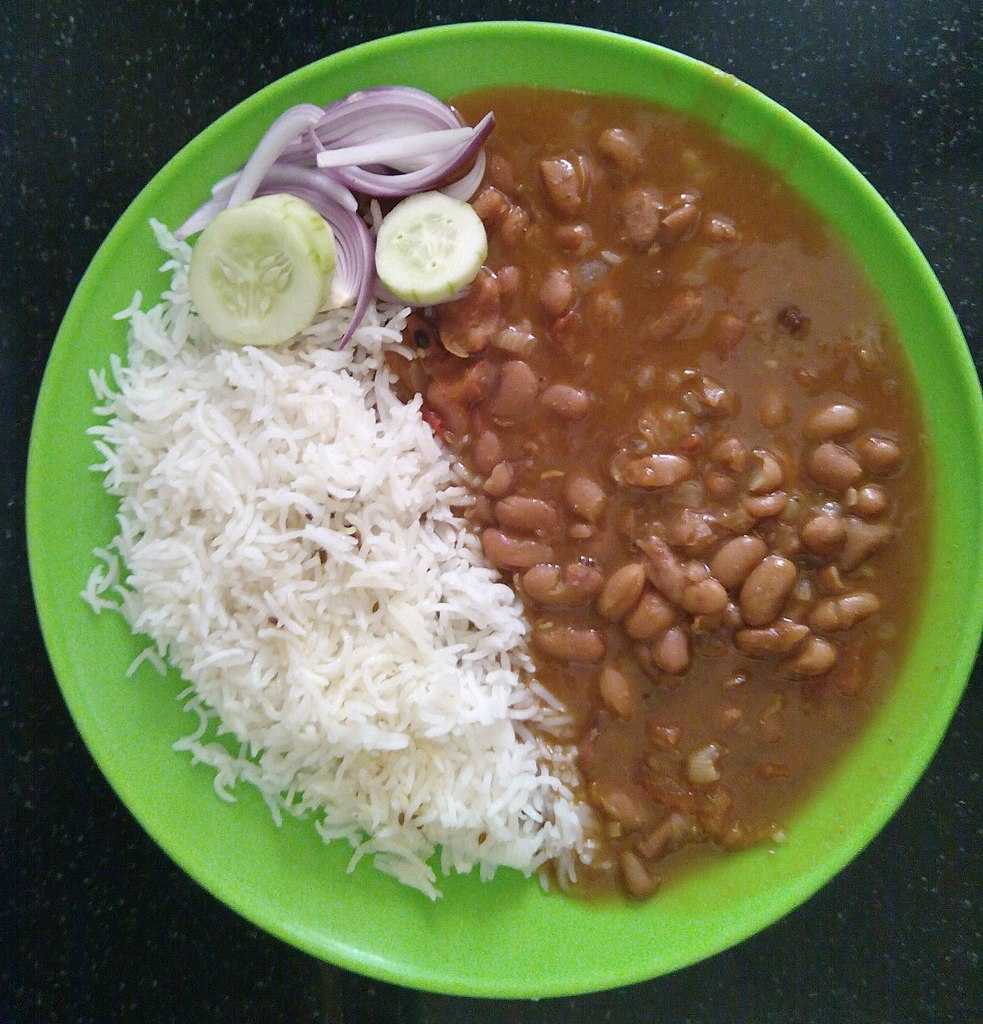 983px-Rajma_Chawal,_from_India.jpg