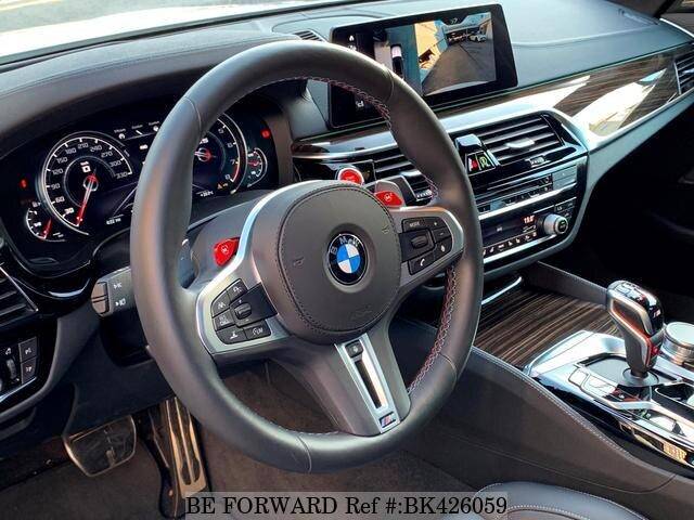 BK426059_f49821.jpg