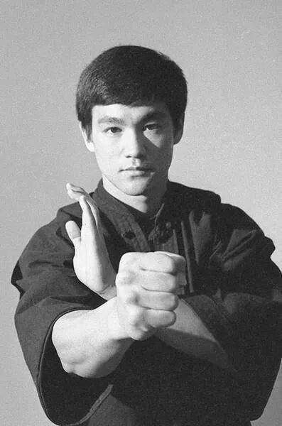 BruceLeeJKD.jpeg