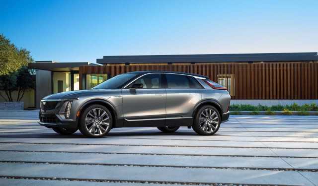 cadillac_100789698_m.jpg