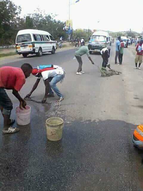 chadema wadeki barabara.jpg