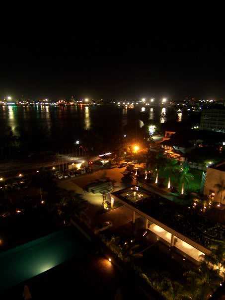 Dare-es-salaam_tanzania_at_Night.jpg
