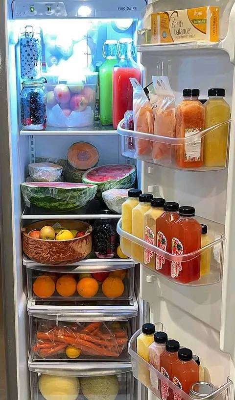 FB_IMG_17044654195602222.jpg