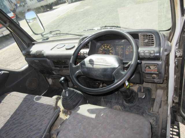 IS259443-12.jpg