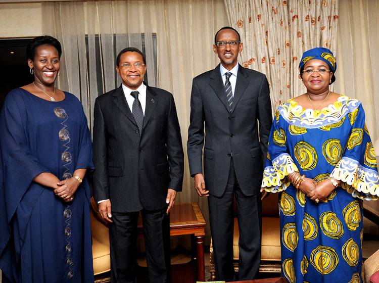 kagame-kikwete-family.jpg
