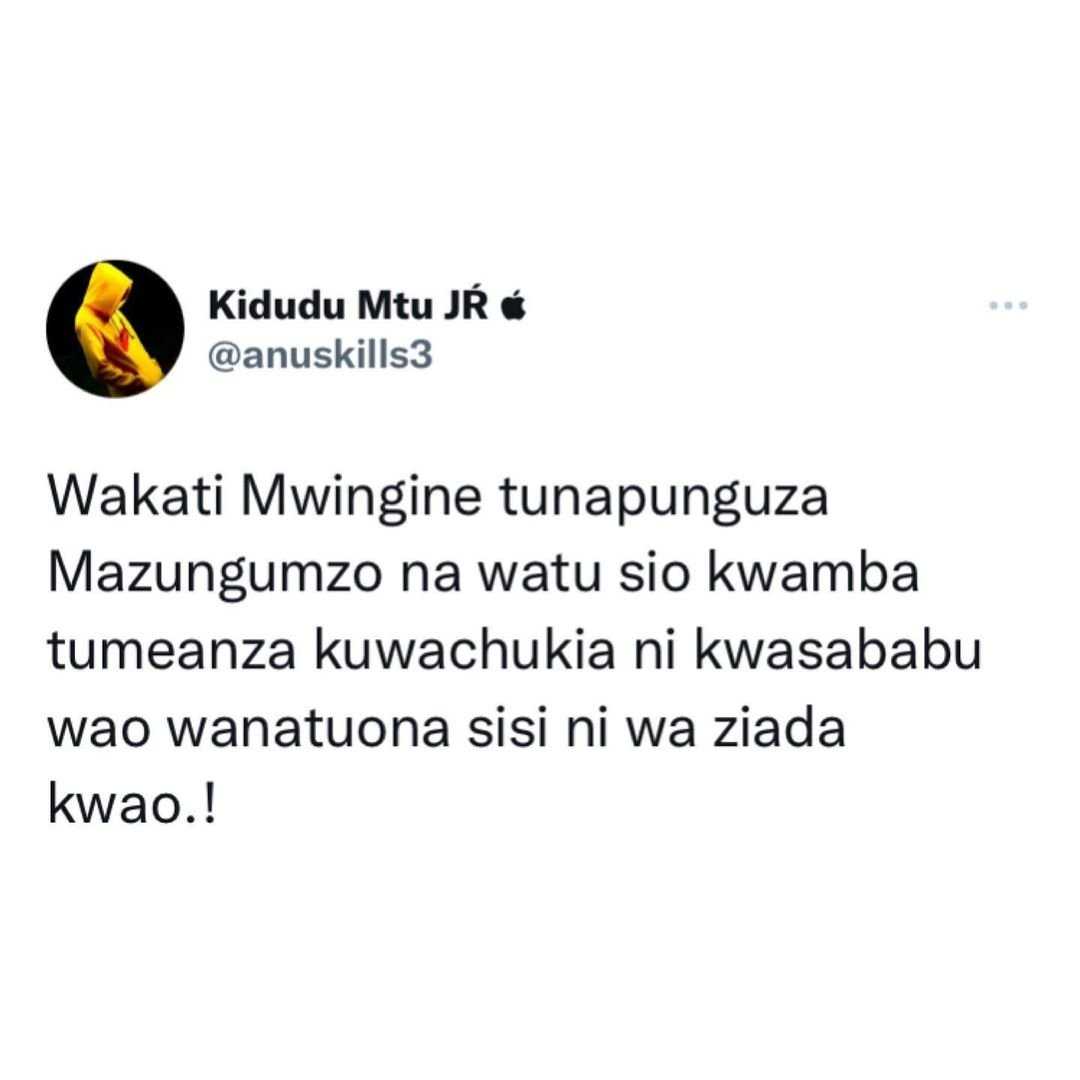 kidudumtujr1~p~CWUxx3tKXdF~1.jpg