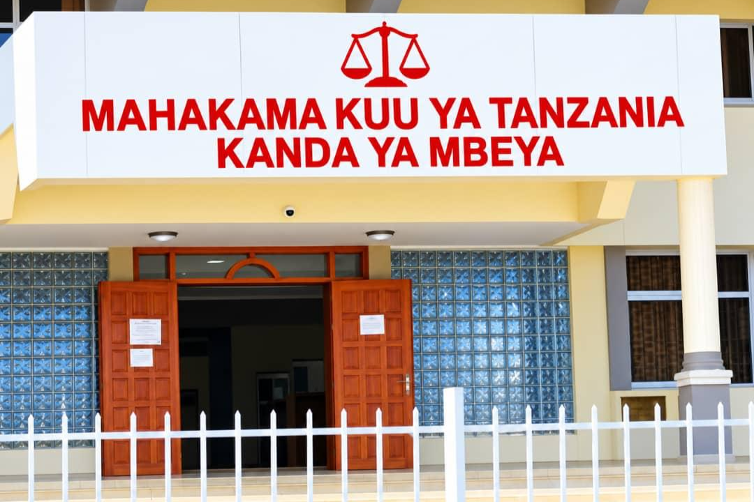 mahakama.png