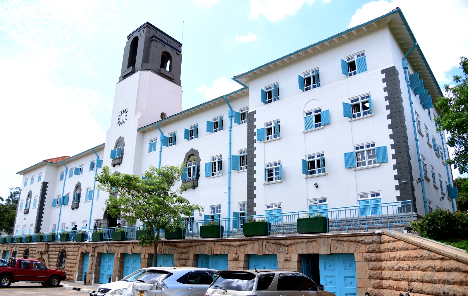 Makerere-Main-Building-8thNov2024 (1).jpg