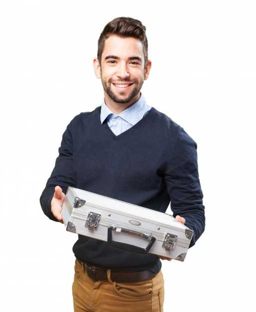 man-with-metalic-briefcase_1149-1210.jpg