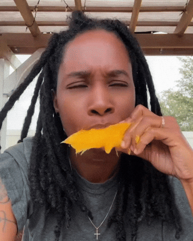 Mango GIF.gif