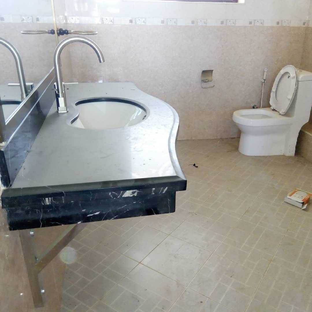 mwanza_dalali_2___B_W5lHngVJj___.jpeg